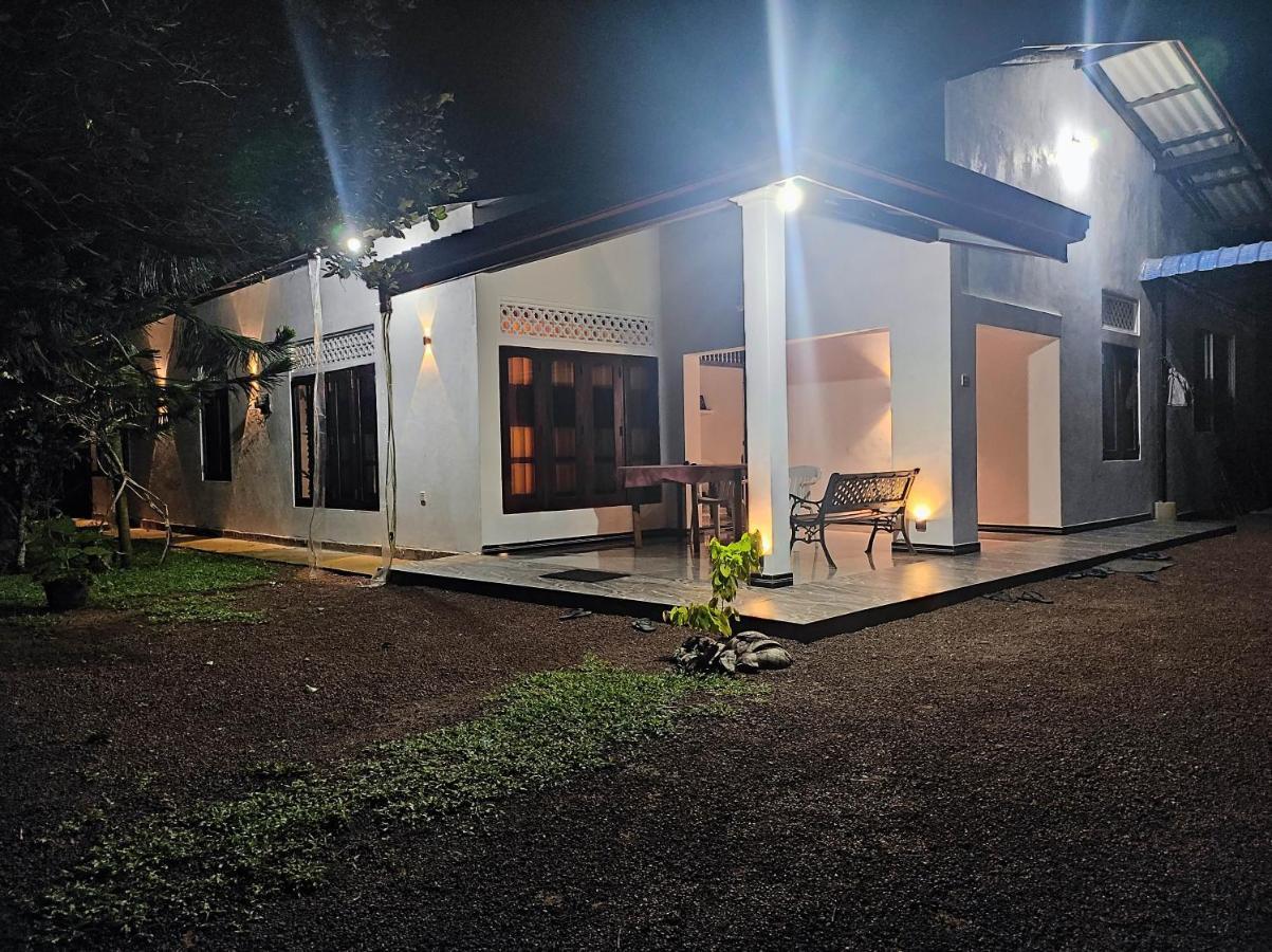 Sunset Villa Негомбо Екстер'єр фото